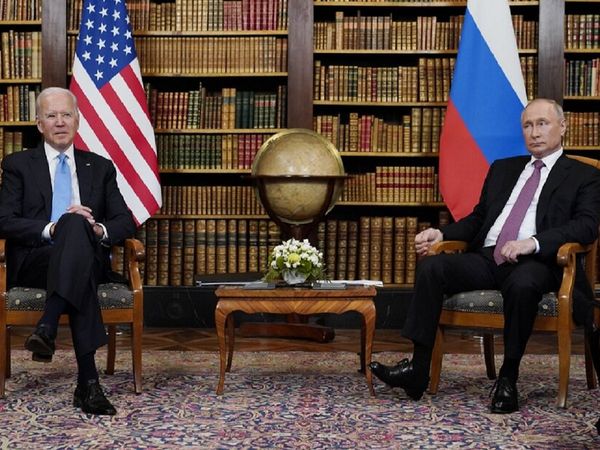 जो बाइडेन/व्‍लादिमीर पुतिन