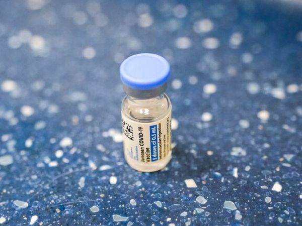 कोविड के खिलाफ जंग में एक और कदम, Johnson के सिंगल डोज वैक्‍सीन को मिली आपात इस्‍तेमाल की मंजूरी