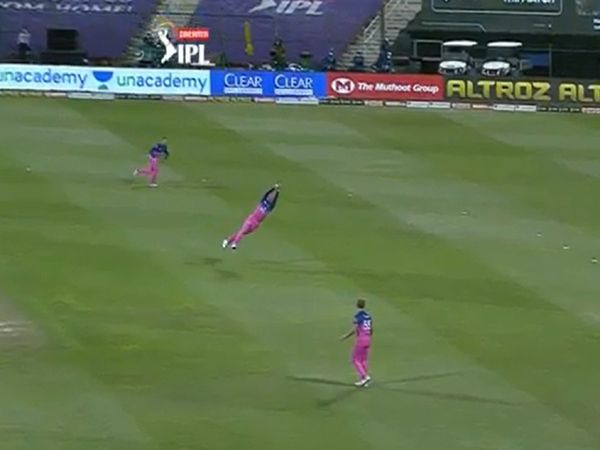 Jos Buttler catch