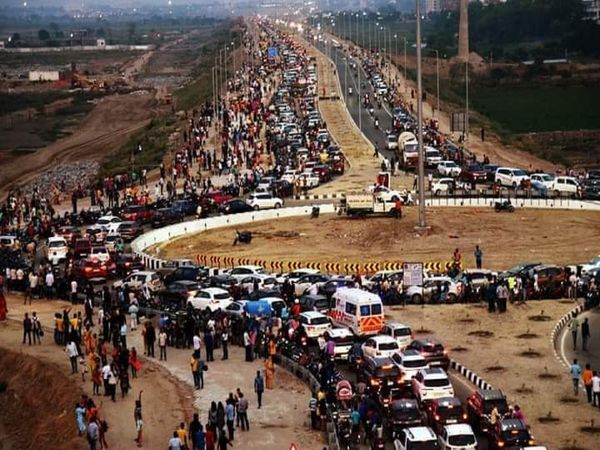 Patna's JP Ganga Path becomes picnic spot
