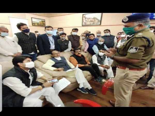 Bhopal News:कांग्रेस ने पूछा कि आखिर एमपी का सीएम कौन ? क्या है पूरा मामला