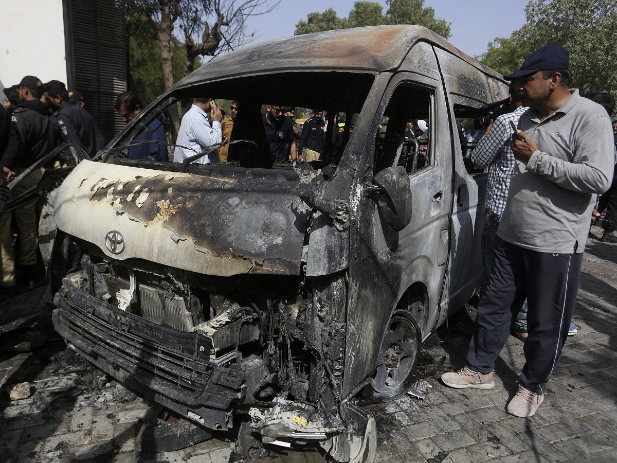 Attack On Chinese Nationals In Karachi Pakistan Know Reason China ...