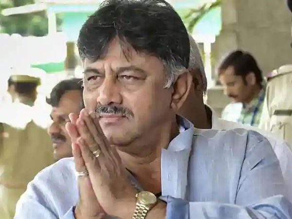 CBI raids premises linked to Congress leader DK Shivakumar recovers Rs 50 lakh 