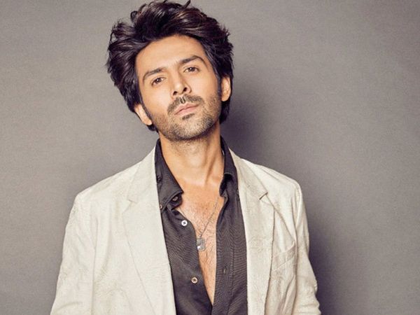 Kartik Aaryan gets Appreciated after Rejecting 9 Crore Tobacco Ad Offer