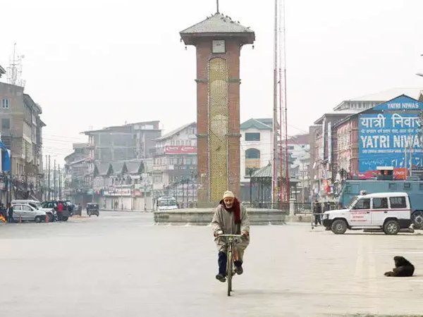 J&K Chief Secretary said- Jammu and Kashmir has unique scams, separatists made it to Pakistan