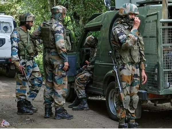 J&K: सुरक्षा बलों को मिली बड़ी कामयाबी, 5 आतंकी ढेर