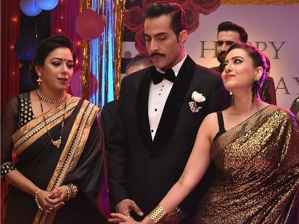 Anupamaa Spoiler Alert Shah family celebrates Holi festival & Kavya Confront Anupama