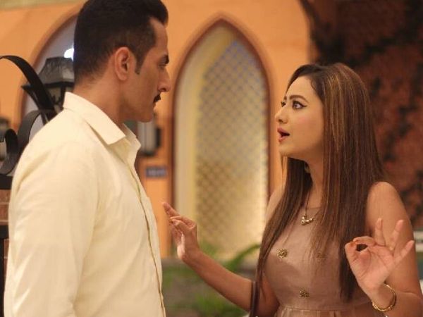 Anupamaa Star plus Serial Spoiler| Kavya and Vanraj get into bad argument And Baa blames Anupama for it-|