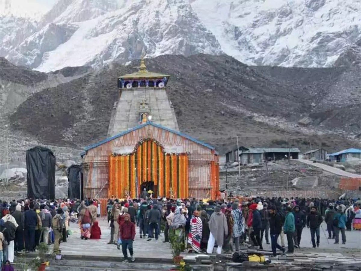 Chardham Yatra: कोविड टेस्ट और वैक्सीनेशन सर्टिफिकेट की जरूरत नहीं, 3 मई से शुरू रही है यात्रा