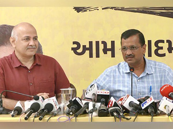 Kejriwal in Gujarat