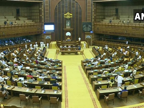 कृषि कानूनों के खिलाफ केरल का बड़ा कदम, विधानसभा में प्रस्‍ताव पारित, एकमात्र BJP MLA ने भी दिया समर्थन