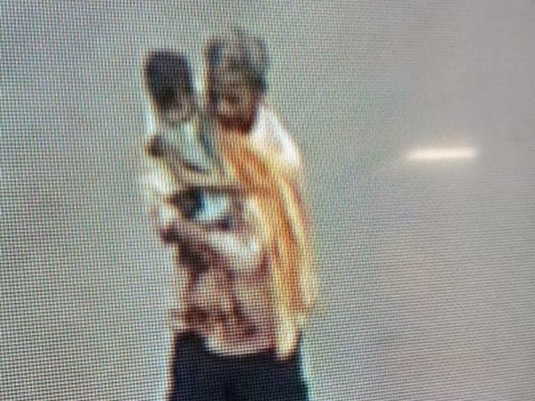 2 साल का मासूम अगवा, कैमरे में कैद हुई किडनैपिंग की वारदात