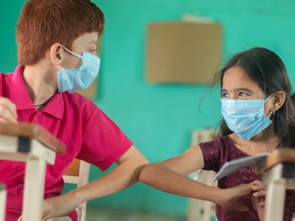 बच्‍चों पर कैसे असर डाल रहा कोविड-19? जानें क्‍या कहते हैं एक्‍सपर्ट्स