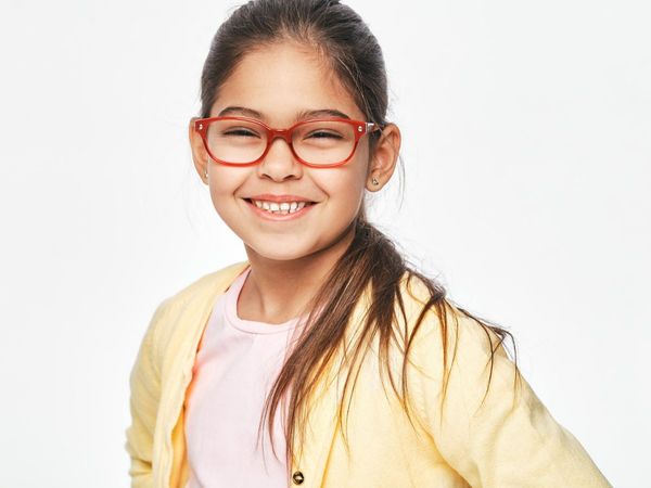 child eye care tips, how to take care of child eyes daily,  how to take care of kids eyes home remedies, home remedy for  kids eye problem, बच्चों की आंखों की देखभाल के उपाय, बच्चों की आंखों की रोशनी बढ़ाने के घरेलू उपाय, बच्चे के आंखों की देखभाल के सुझाव