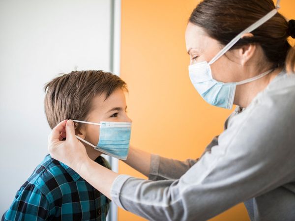Coronavirus, Kids, Parenting, Wearing Mask, Wear Mask, कोरोना वायरस, किड्स केयर, पेरेंटिंग, वायरस