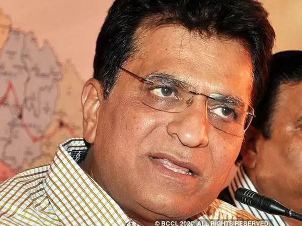 'मुंबई में तत्‍काल हो सेना की तैनाती', बीजेपी नेता ने वीडियो शेयर कर उद्धव सरकार पर उठाए सवाल