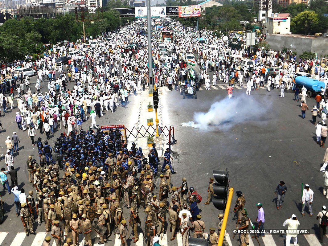 Angry farmers on road:कृषि अध्यादेश को लेकर किसानों में नाराजगी,यूपी से लेकर पंजाब तक सड़कों पर उतरे किसान