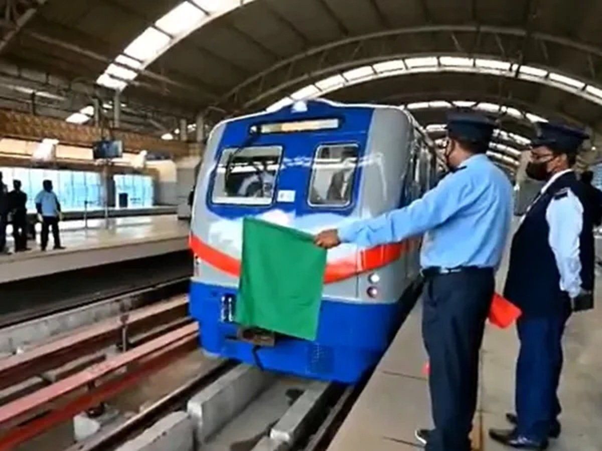 Kolkata Metro Train: कोलकाता मेट्रो ट्रेन का पहला ट्रायल रन दक्षिणेश्वर तक, लाखों लोगों को होगा फायदा