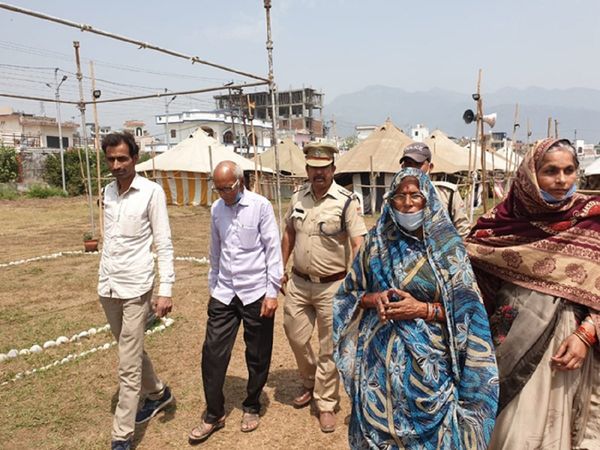 हरिद्वार अर्धकुंभ में बिछड़े और छह साल बाद हरिद्वार महाकुंभ में पति और पत्नी का महामिलन,दैवीय संयोग