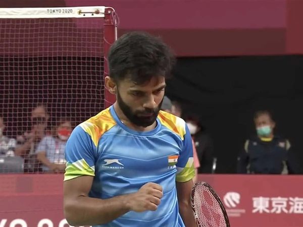 krishna nagar wins gold medal