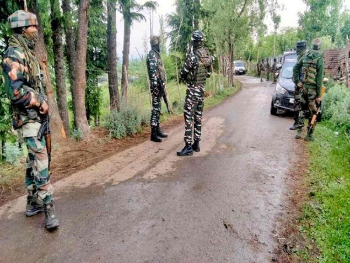 Kupwara Encounter: जम्मू-कश्मीर के कुपवाड़ा में सुरक्षाबलों ने मुठभेड़ में दो और आतंकियों को मार गिराया, अब तक 4 हुए ढेर