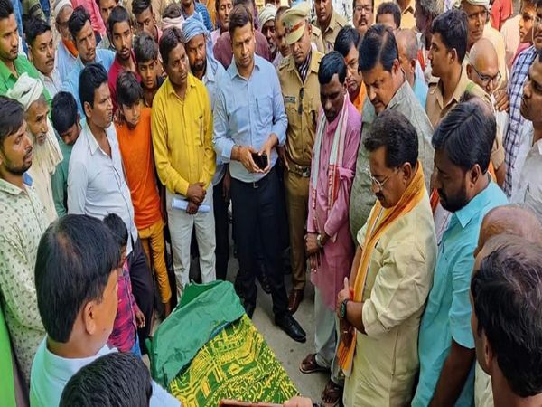 Muslim Youth Killed by Neighbours for Celebrating BJP Victory in Kushinagar district of Uttar Pradesh