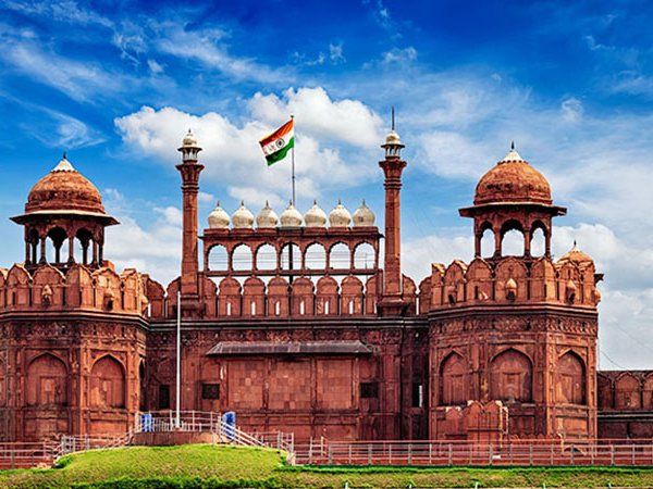 Free entry to Monuments and Museums