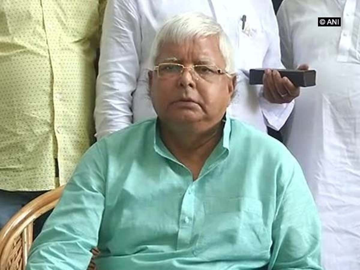Lalu Prasad Yadav: 'बीजेपी शासन में गृहयुद्ध की ओर बढ़ रहा देश' -लालू प्रसाद यादव