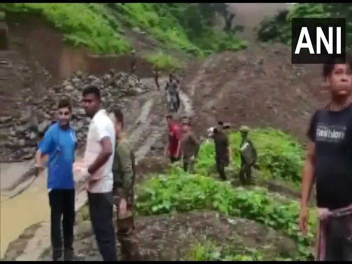 Manipur: नोनी जिले में टेरिटोरियल आर्मी के कैंप में भारी भूस्खलन, 55 जवान समेत कई नागरिक लापता; 2 की मौत