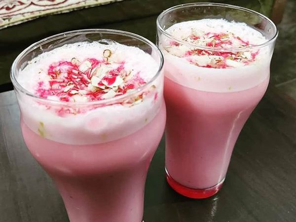 Recipe of gulab lassi
