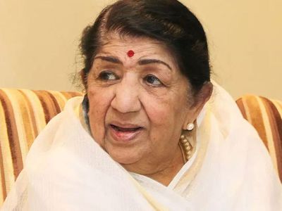 Lata Mangeshkar health Update Bollywood singer again put on ventilator support and situation critical Lata Mangeshkar health Update Bollywood singer again put on ventilator support and situation critical