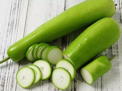 Lauki ke fayde beauty tips bottle gourd Lauki ke fayde beauty tips bottle gourd
