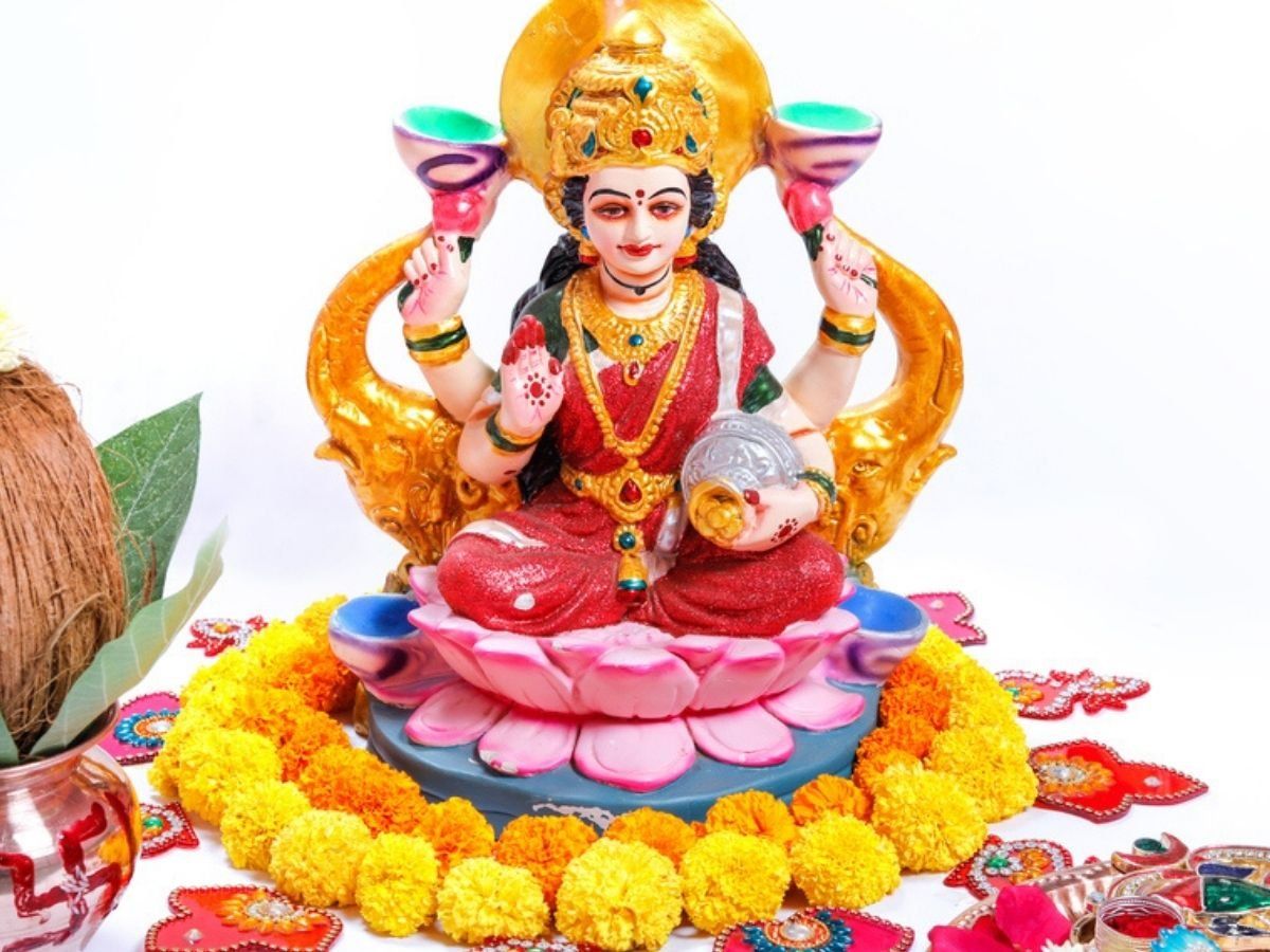Laxmi ji ke Upay: जीरे का ये उपाय करता है मां लक्ष्मी को प्रसन्न, घर में आती है सुख-समृद्धि