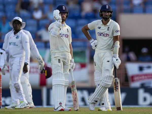 jack leach and saqib mahmood had a good partnership