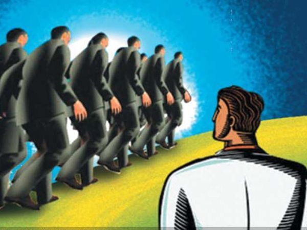 How to improve leadership qualities 5 small habits to boost tips in hindi