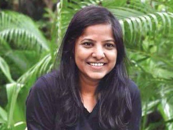 Leena Manimekalai new tweet on lord shankar parbati sparks controversy