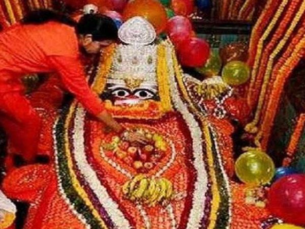 history of lete hanuman ji mandir prayagraj, akbar and lete hanuman ji history