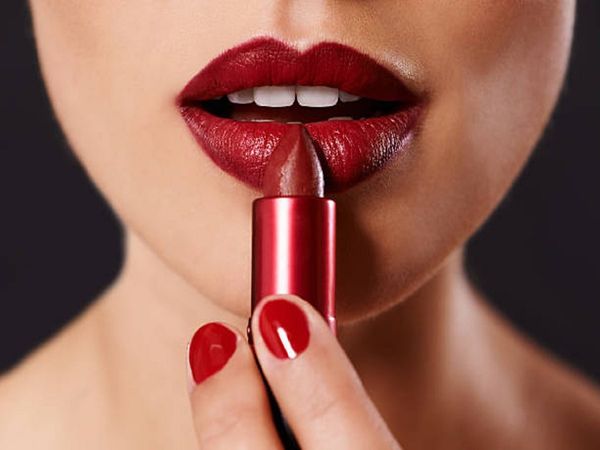 US cosmetic company Revlon has filed for bankruptcy