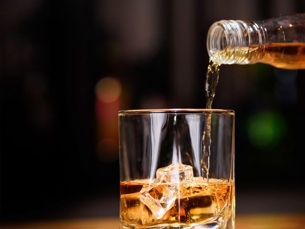 liquor home delivery delhi