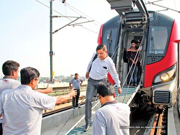 Lucknow Metro service' interrupted due to kite flying