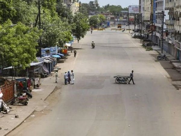 Lockdown extended in Uttar Pradesh, mini curfew till 10th May