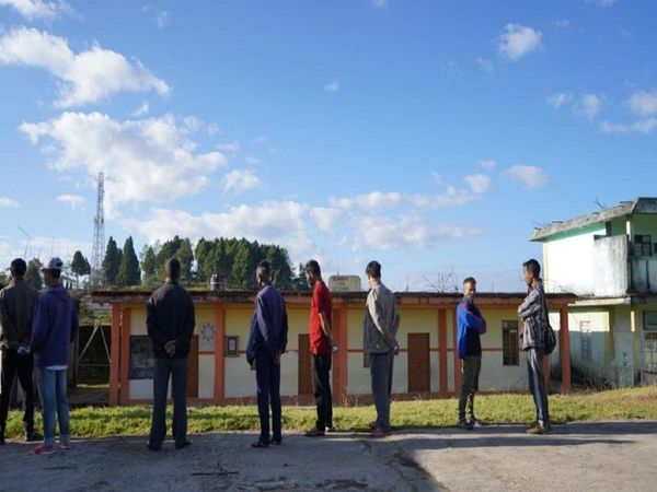 Lok Sabha and Assembly bypolls: 3 लोकसभा और 30 विधानसभा सीटों के लिए उपचुनाव आज, 2 नवंबर को आएगा फैसला