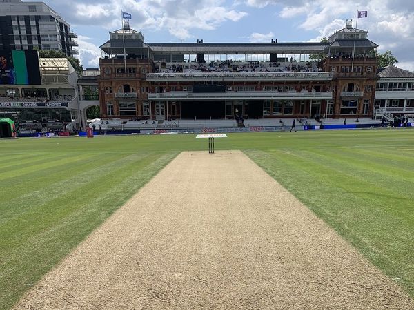 Lords cricket ground Pitch
