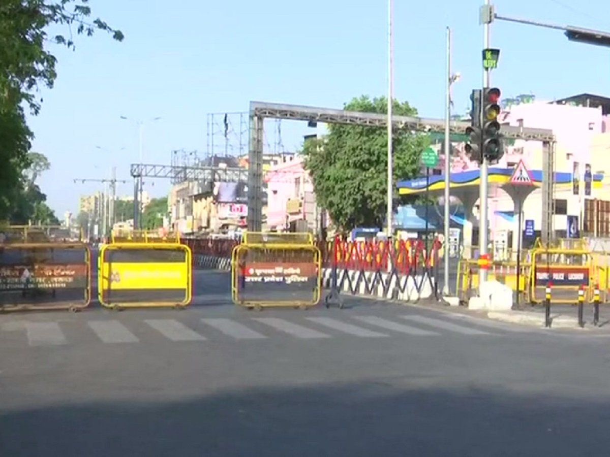 इलाहाबाद हाई कोर्ट ने उत्तर प्रदेश के 5 शहरों में 26 अप्रैल तक लॉकडाउन लगाने का निर्देश दिया, सरकार का इनकार