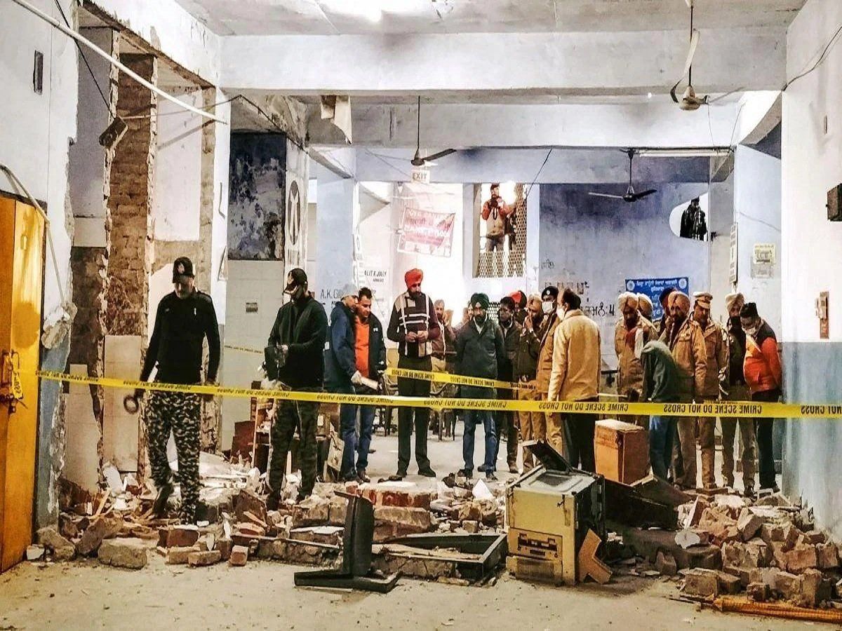 Ludhiana Blast Case: लुधियाना ब्लास्ट केस में खुलासा, 12 बार की गई इंटरनेट कॉलिंग