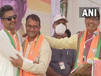 Madhya Pradesh: कांग्रेस को झटका, विधायक सचिन बिरला ने थामा बीजेपी का दामन, दिग्विजय सिंह पर थामा निशाना Madhya Pradesh: कांग्रेस को झटका, विधायक सचिन बिरला ने थामा बीजेपी का दामन, दिग्विजय सिंह पर थामा निशाना