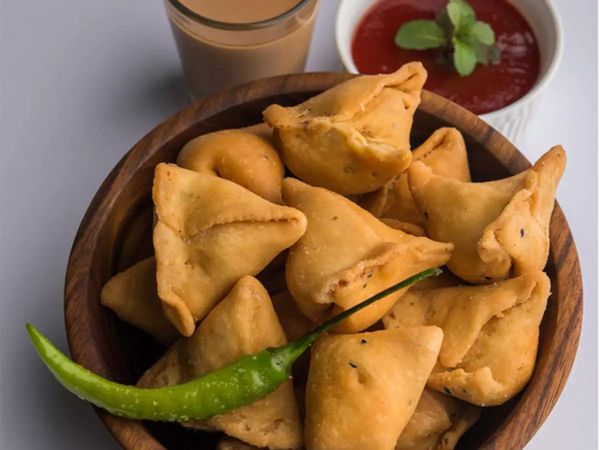 How to make Maggi Samosa at home, How to make Perfect Maggi Samosa, How to make Maggi Samosa in market Style at home, मैगी समोसा बनाने की विधि, मैगी समोसा बनाने का आसान तरीका