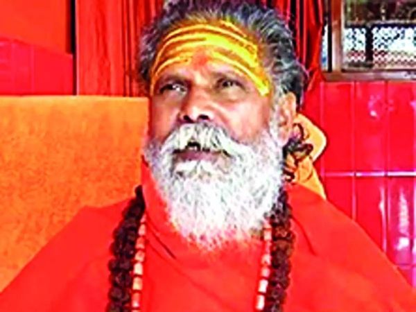 Mahant Narendra Giri