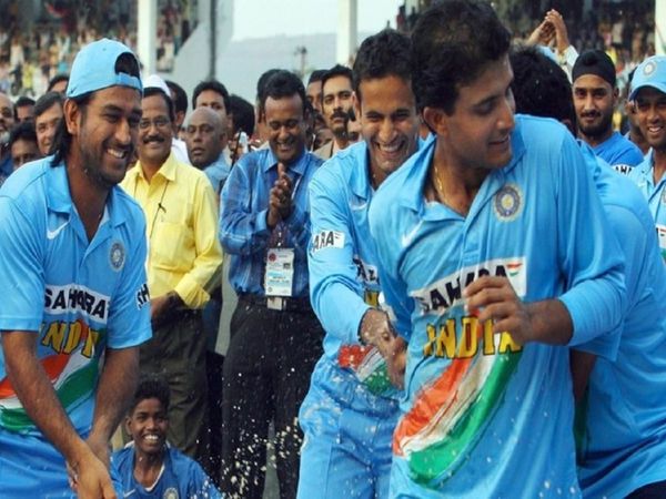 ms dhoni and sourav ganguly