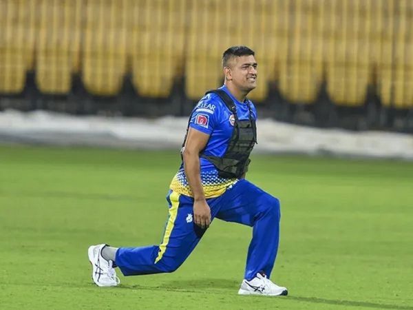 MS Dhoni coronavirus positive